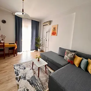 central-bnb-stay-inn.hotels-in-tirana.com/