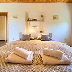 apartment-lipovac-1.primorje-gorskikotar.com/